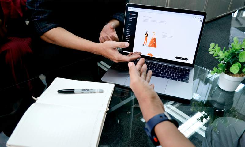 Customized Services With High Efficiency